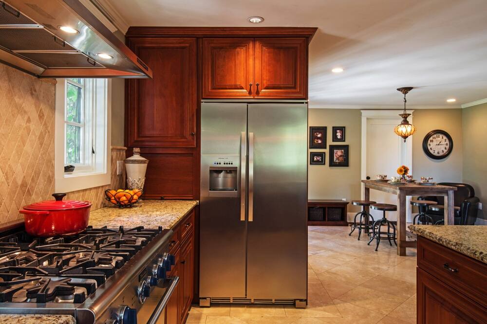 Photo of Kitchen in Altadena