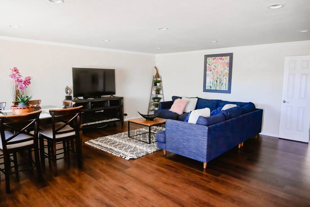 Photo of Livingroom in Moreno Valley