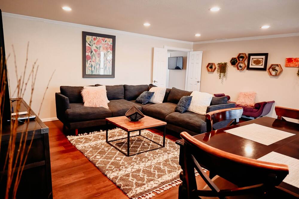 Photo of Livingroom in Moreno Valley