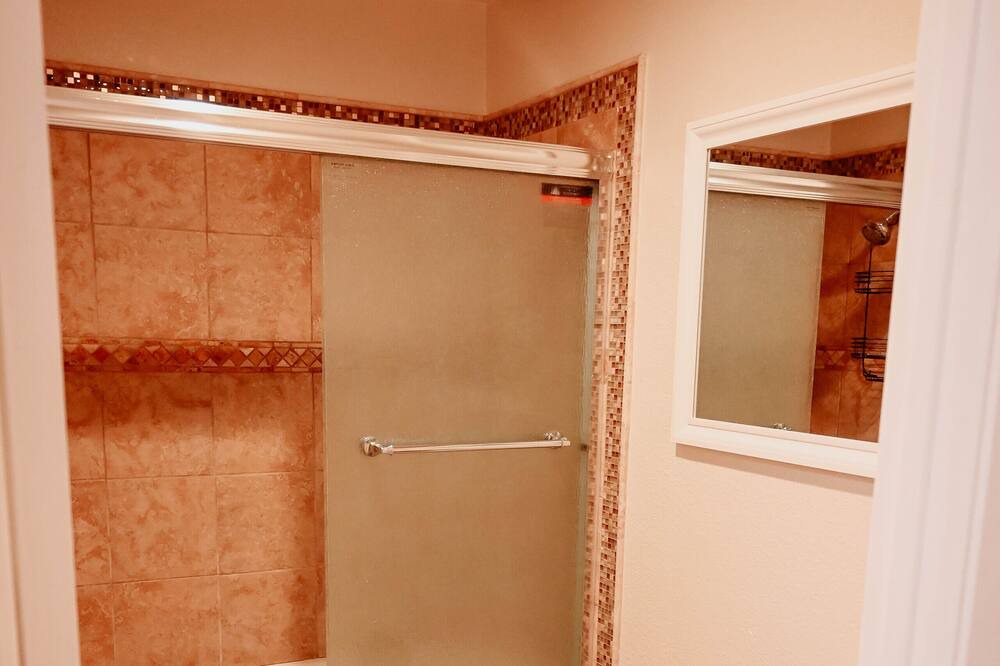 Photo of Bathroom in Moreno Valley