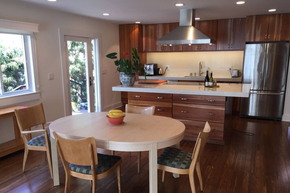Photo of Kitchen in Los Feliz