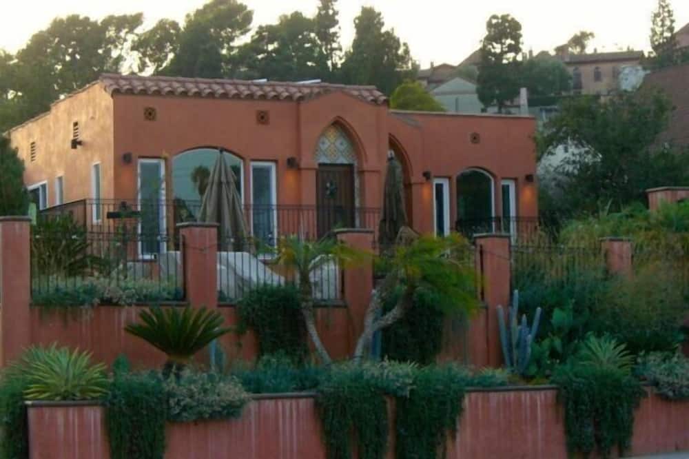 Photo of Outdoor in Los Feliz