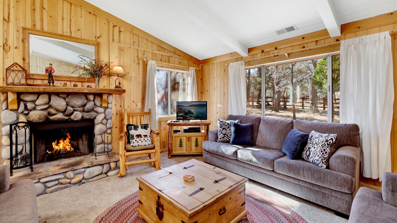 Photo of Livingroom in Moonridge