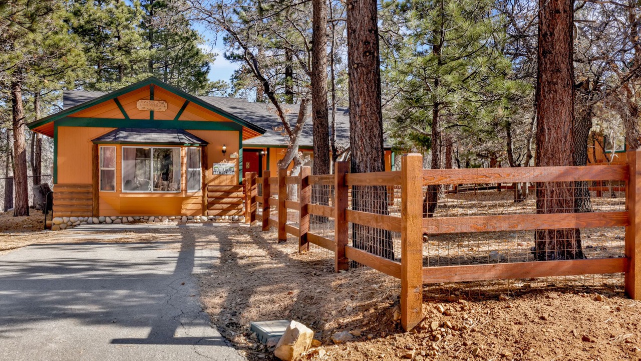 Photo of Outdoor in Moonridge