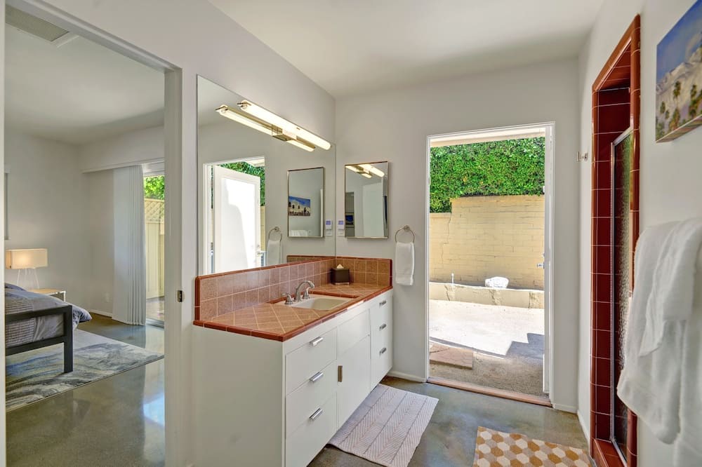 Photo of Bathroom in El Mirador