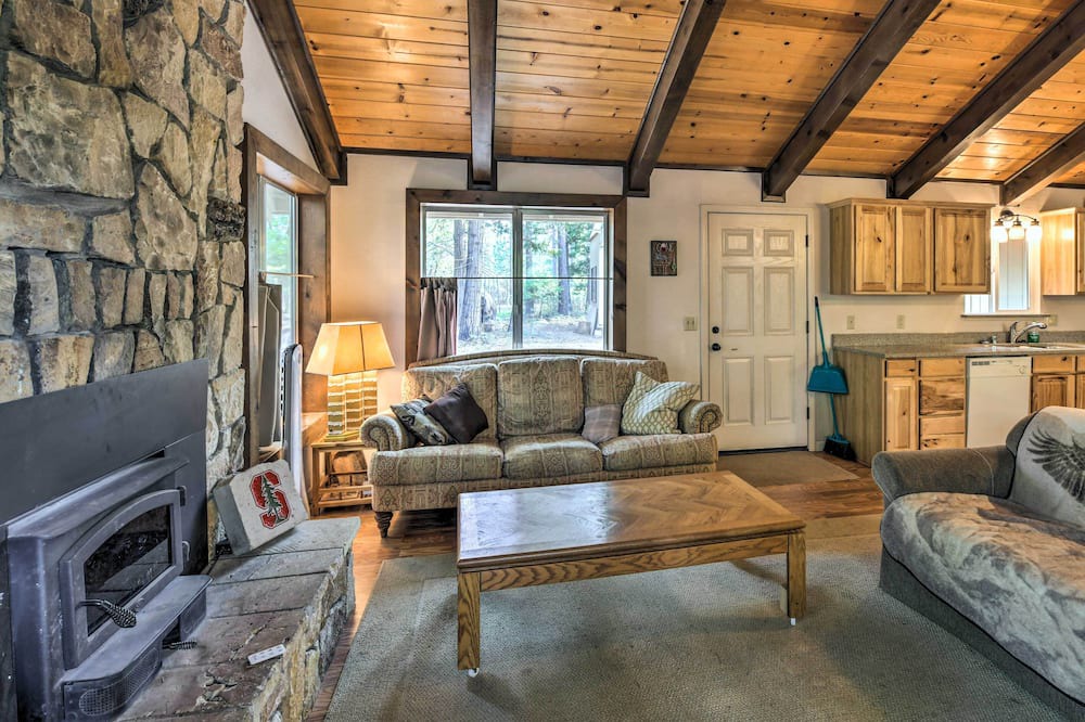 Photo of Livingroom in Arnold