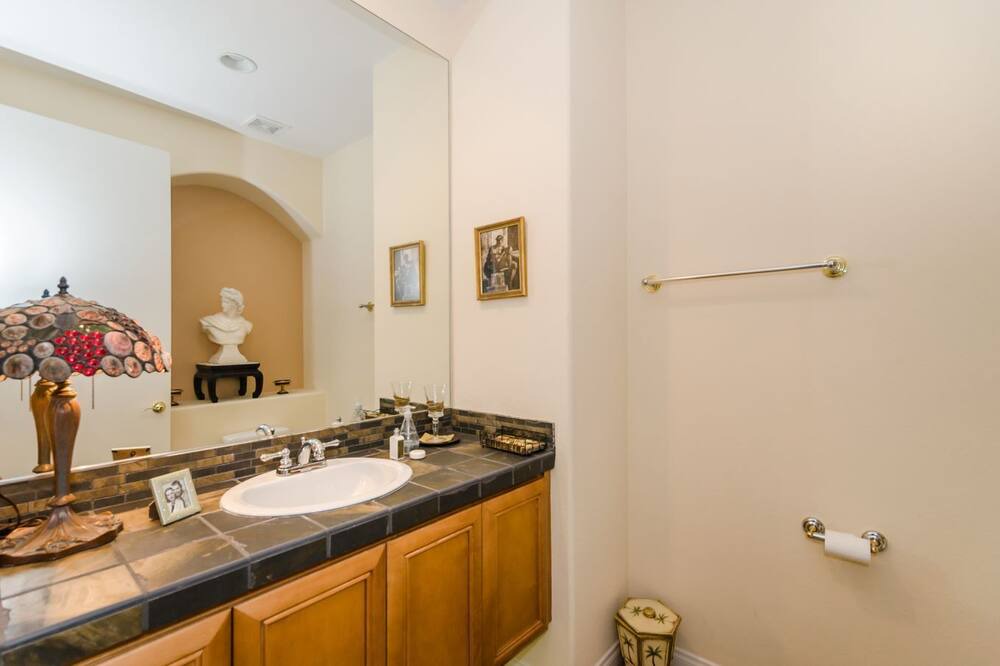 Photo of Bathroom in Sunrise Vista Chino