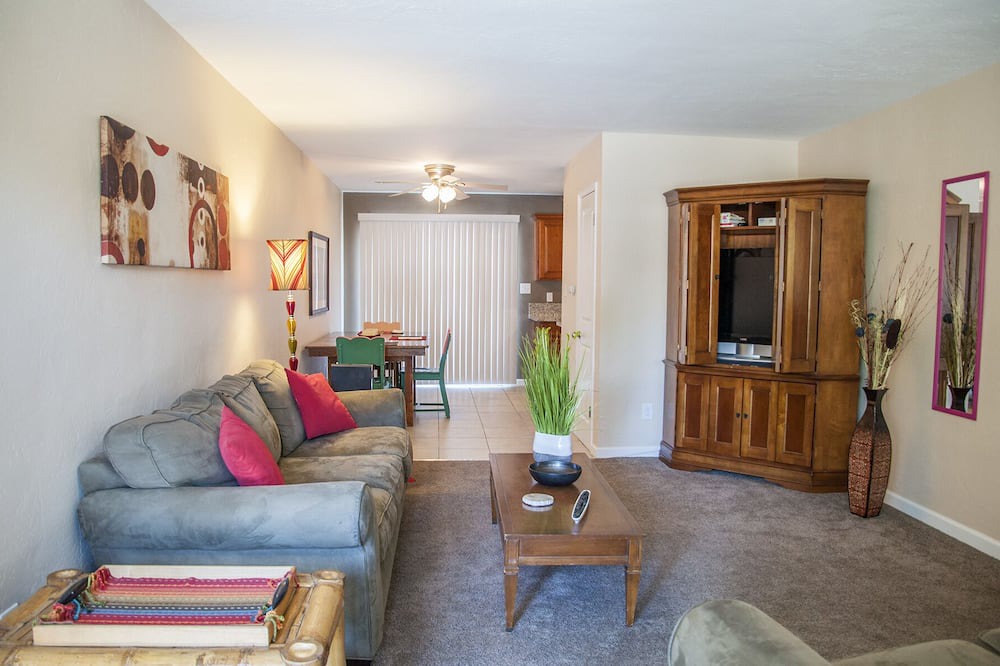 Photo of Livingroom in Visalia