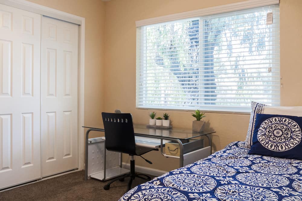 Photo of Bedroom in Visalia