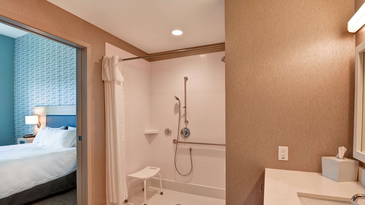Photo of Bathroom in Palmdale