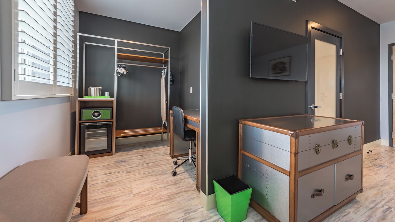 Photo of Bedroom in NoHo Arts District