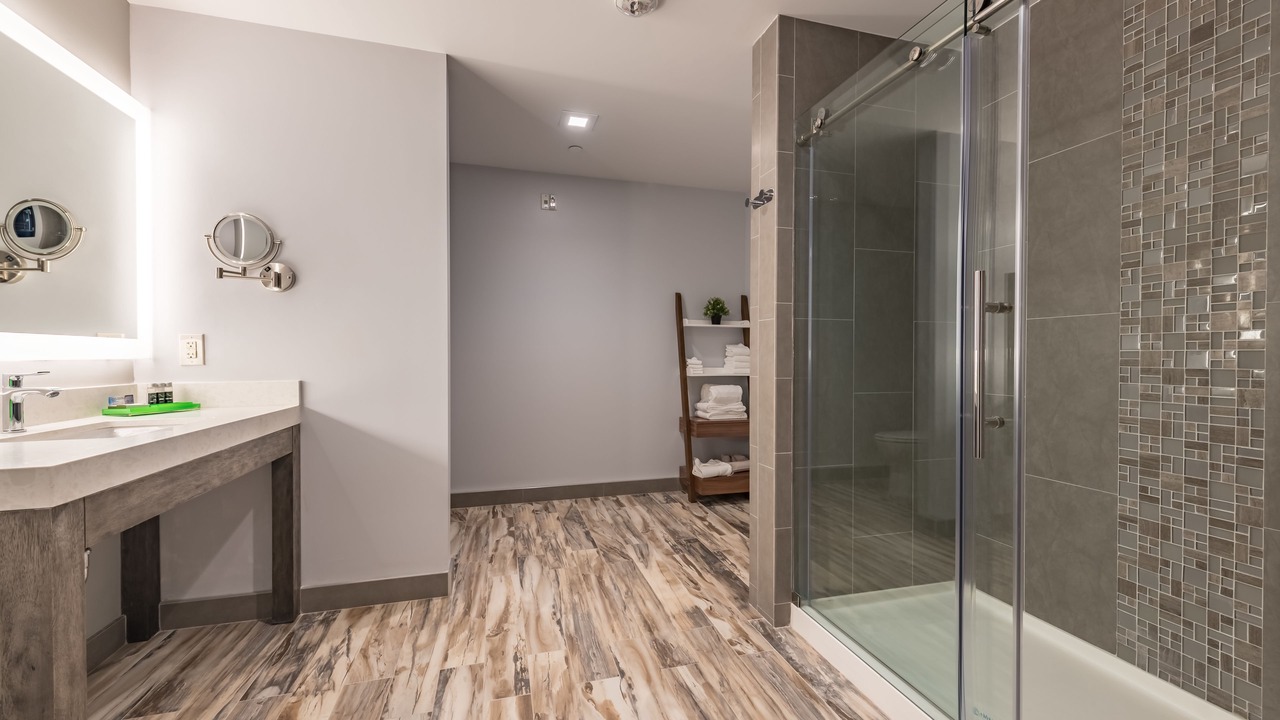 Photo of Bathroom in NoHo Arts District