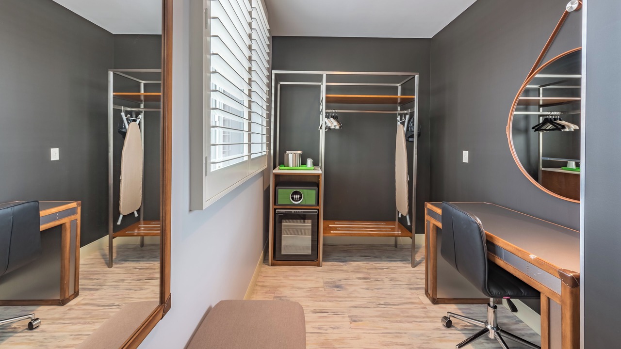 Photo of Bedroom in NoHo Arts District