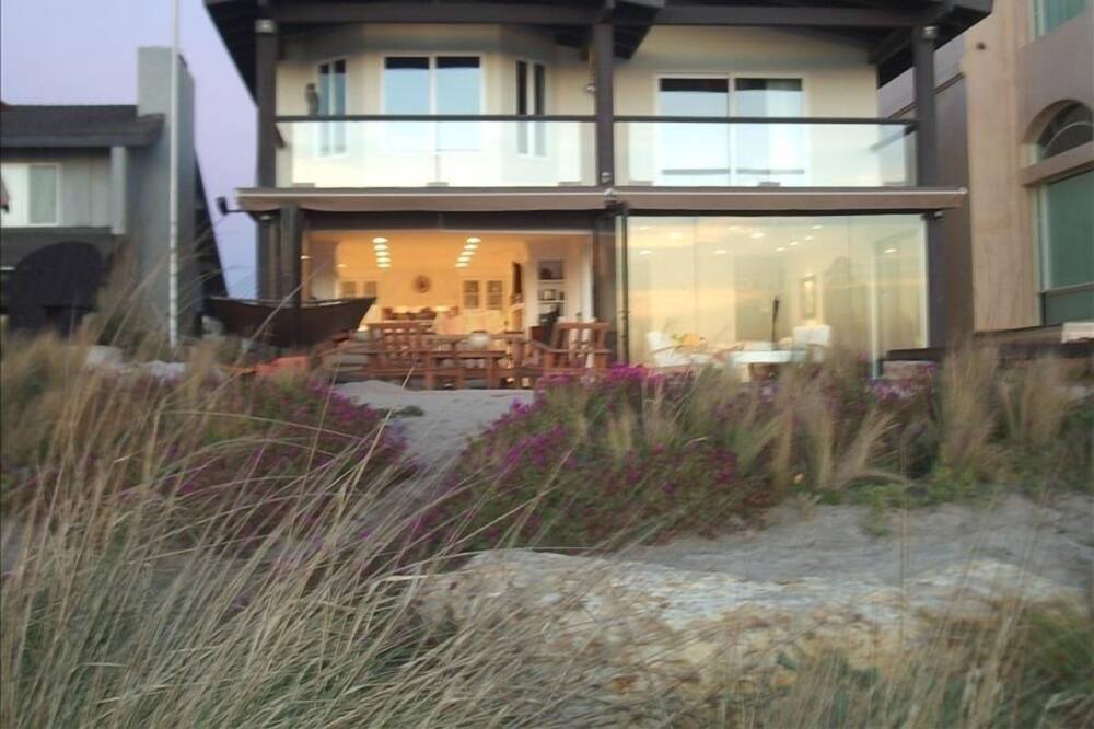 Photo of Others in Oxnard Shores