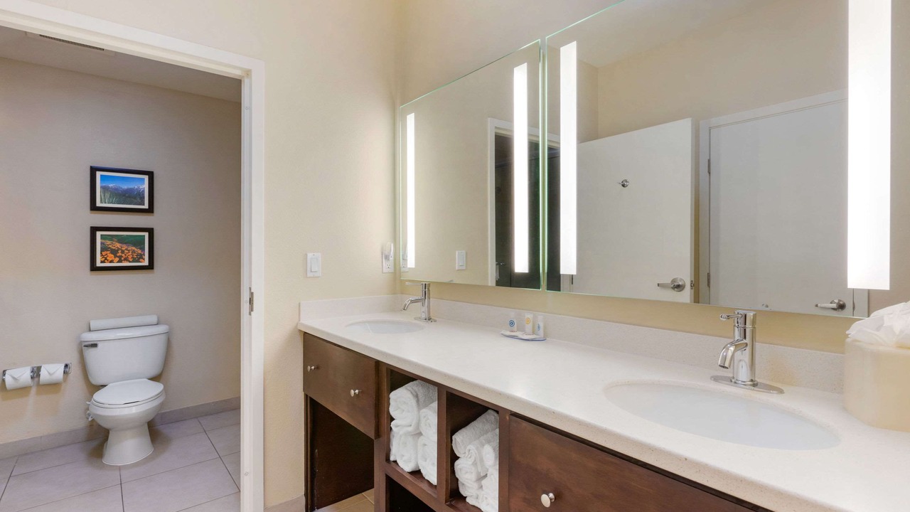 Photo of Bathroom in Guasti