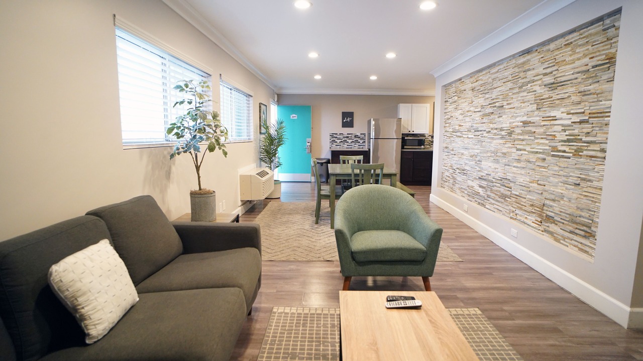 Photo of Livingroom in Northwest Anaheim