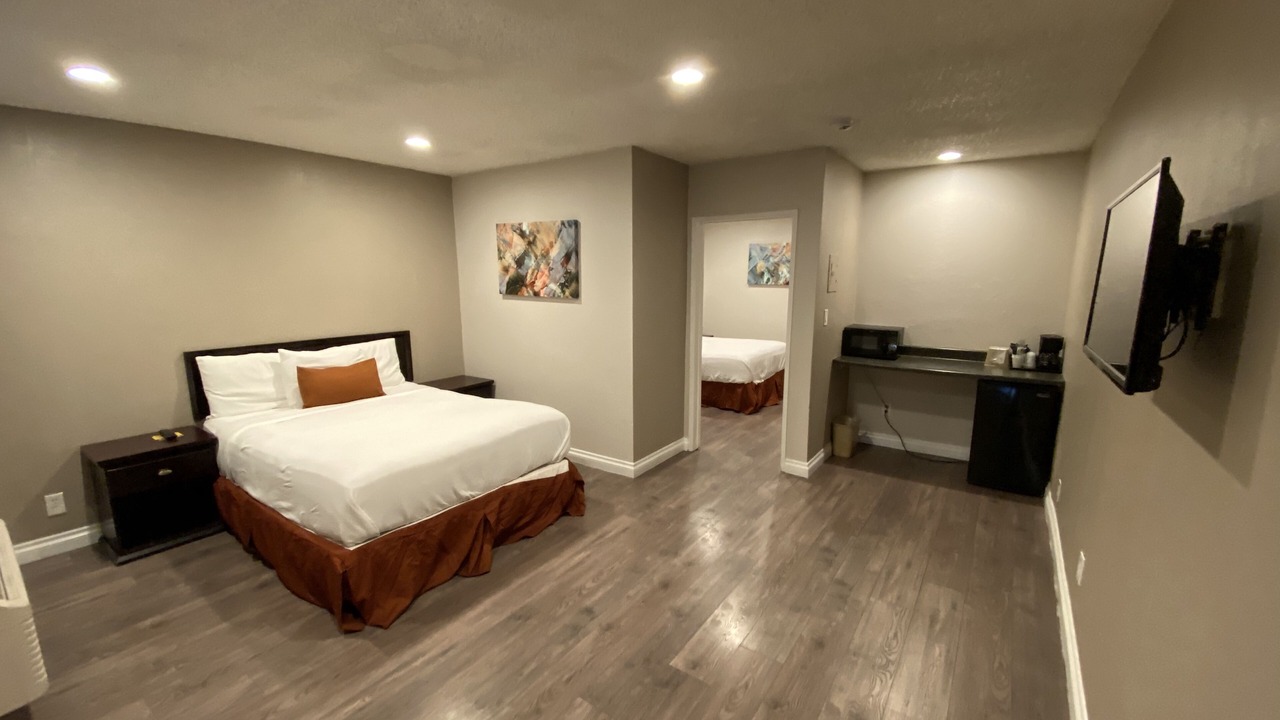Photo of Bedroom in Northwest Anaheim