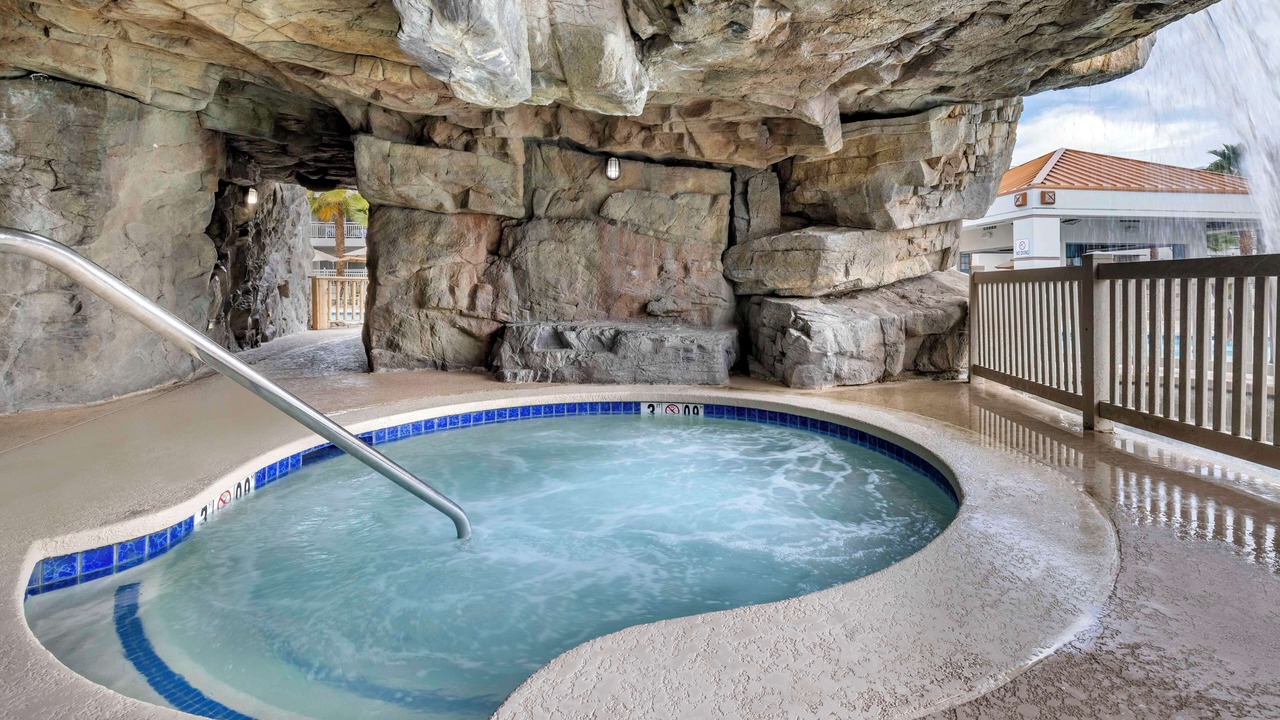 Photo of Outdoor in Canyon Corridor