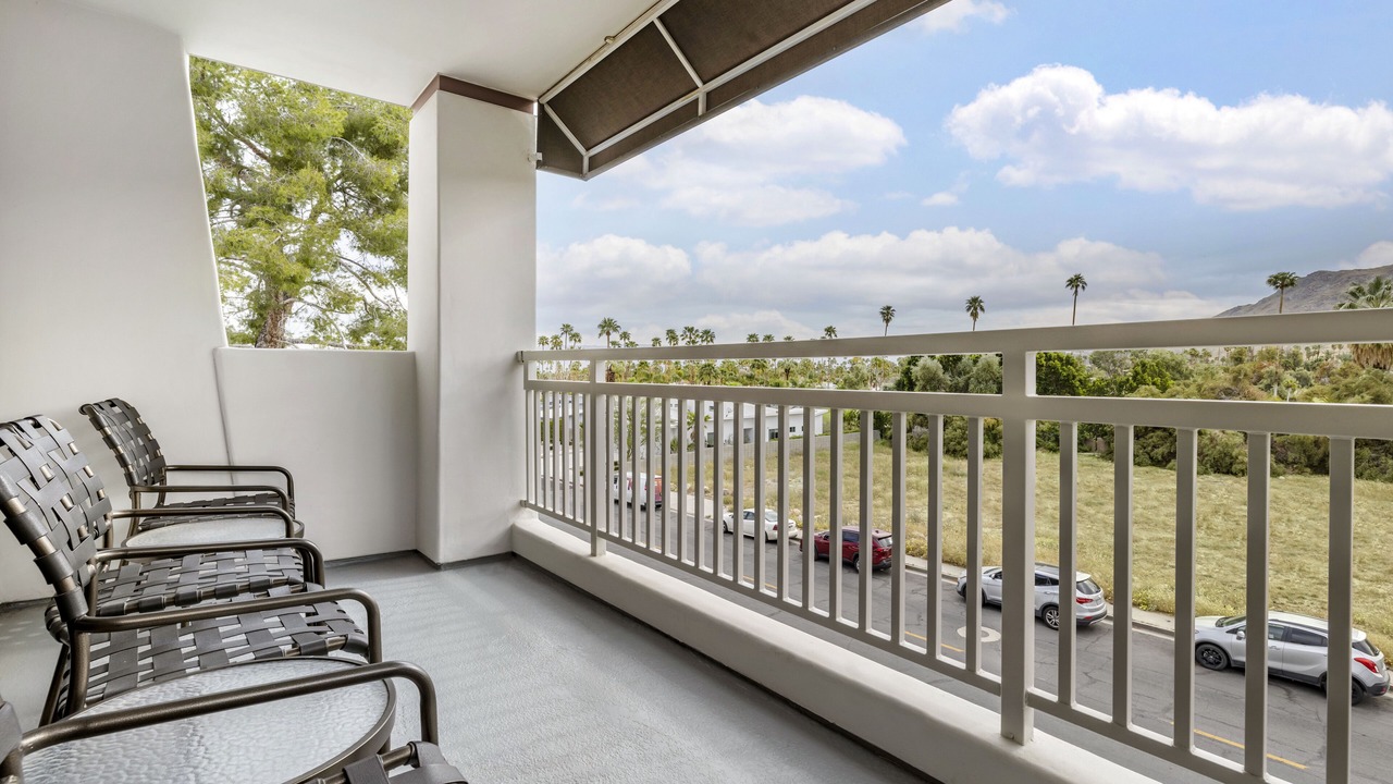 Photo of Patio Balcony in Canyon Corridor
