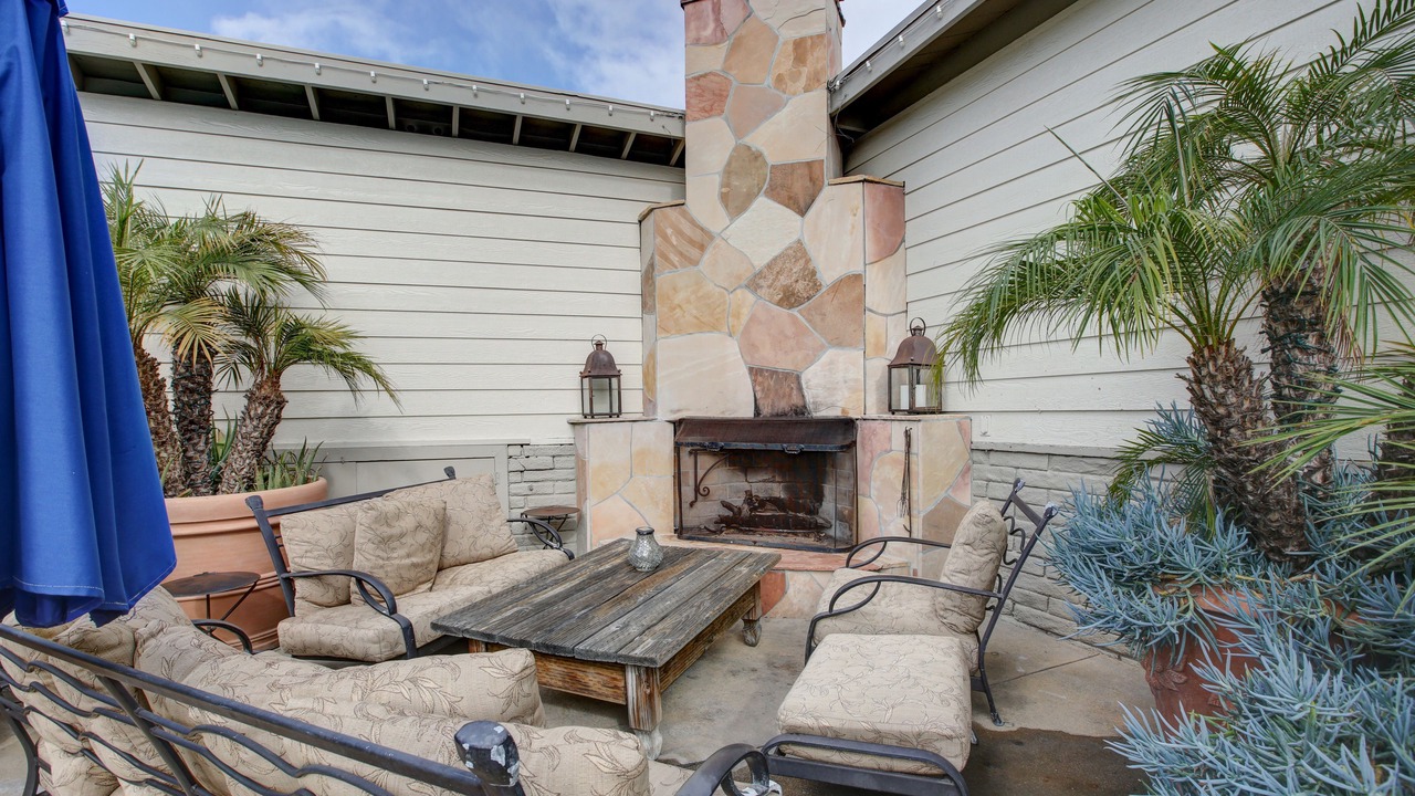 Photo of Patio Balcony in Laguna Beach