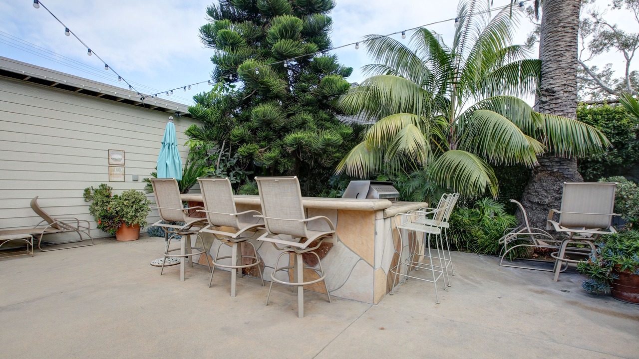 Photo of Patio Balcony in Laguna Beach