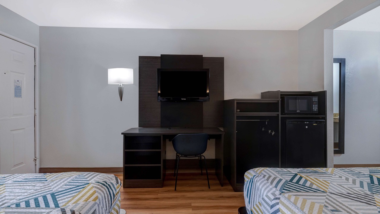 Photo of Bedroom in Buttonwillow