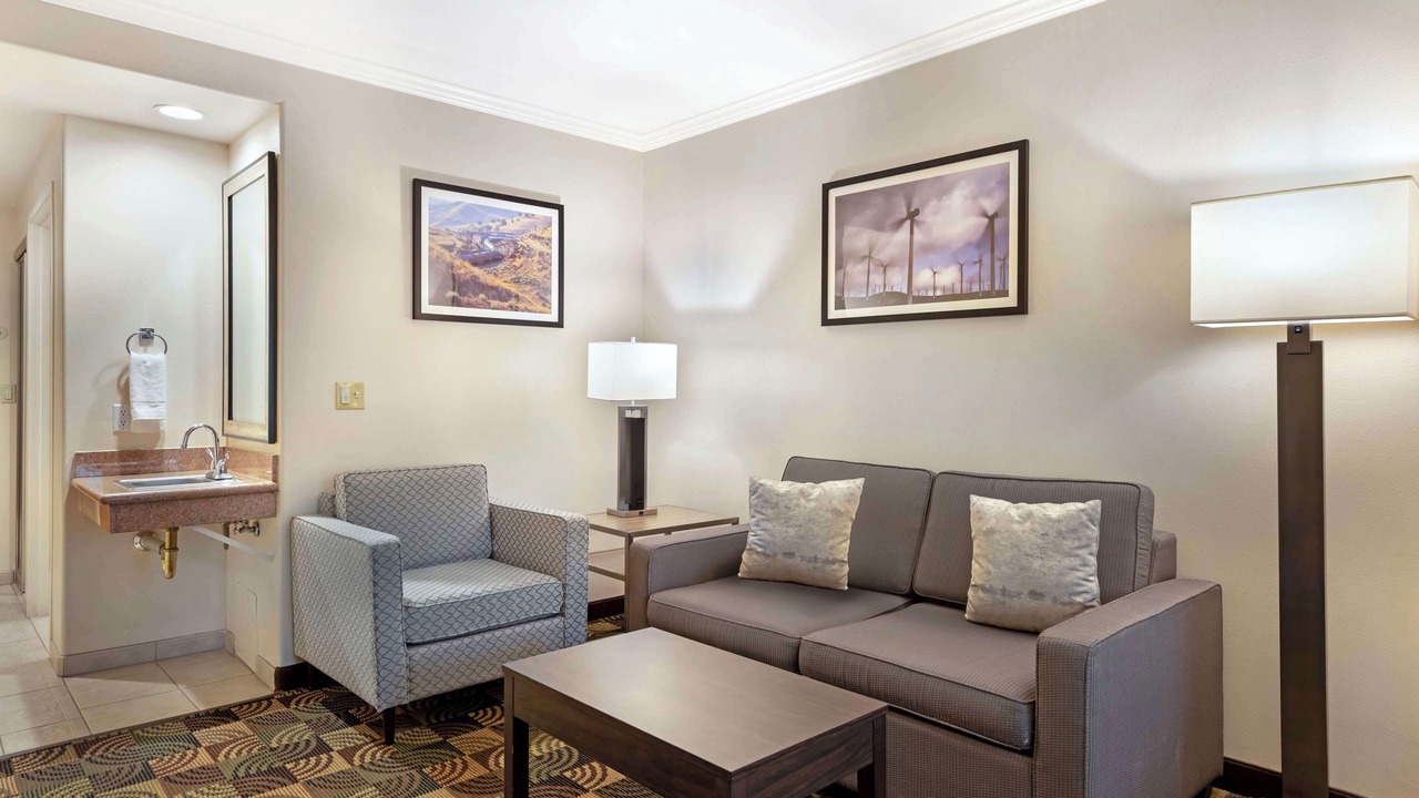 Photo of Bedroom in Tehachapi