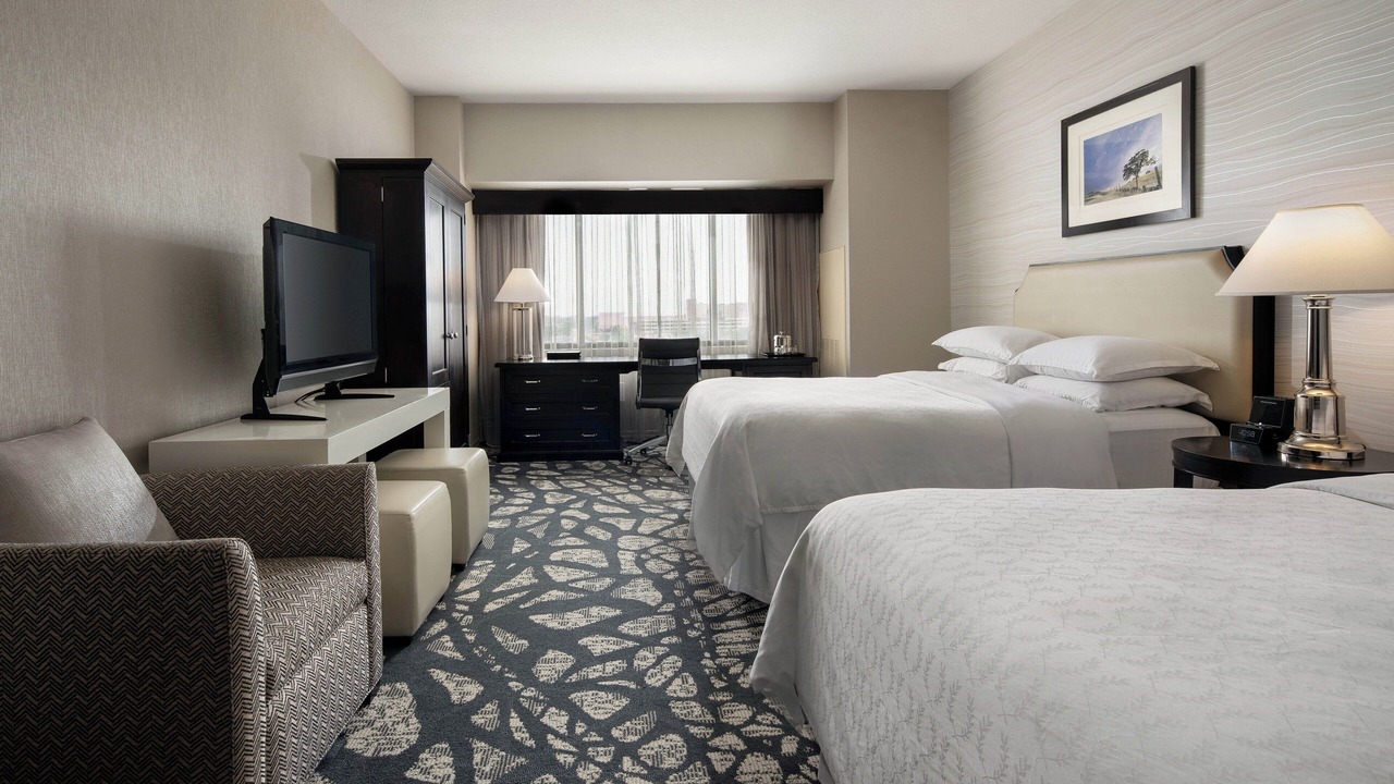 Photo of Bedroom in Anaheim Resort