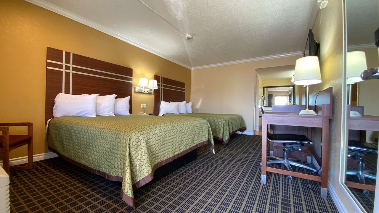 Photo of Bedroom in Azusa