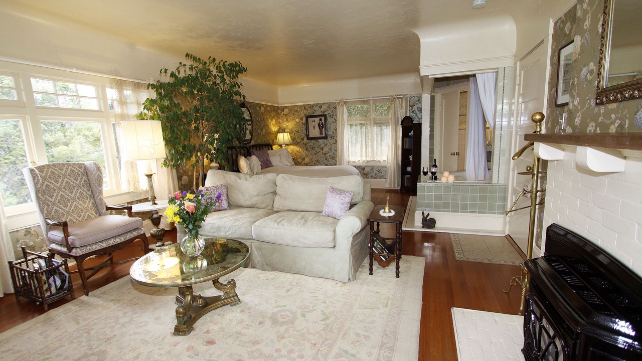 Photo of Bedroom in Monterey