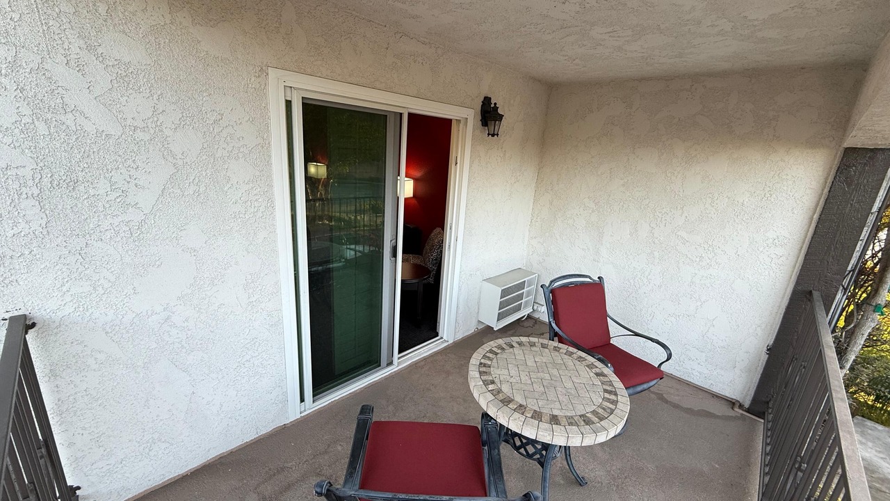 Photo of Patio Balcony in Laguna Hills