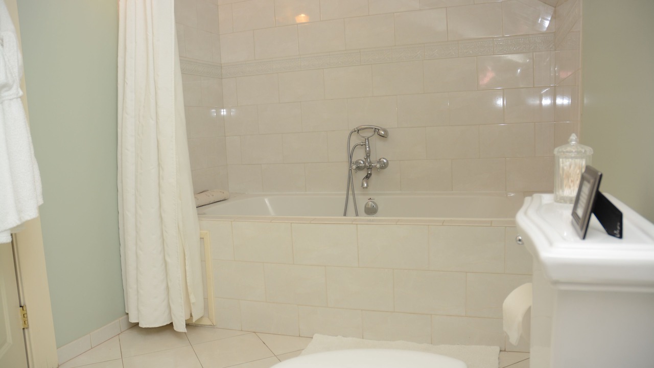 Photo of Bathroom in South Pasadena