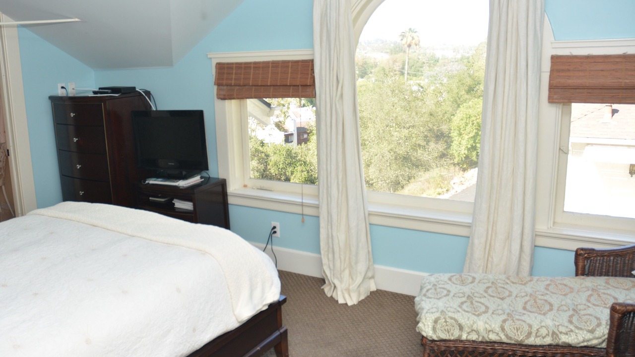 Photo of Bedroom in South Pasadena