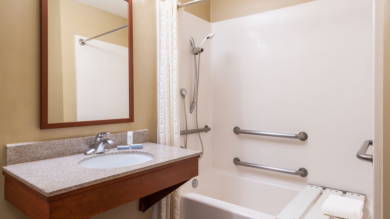 Photo of Bathroom in Hawthorne