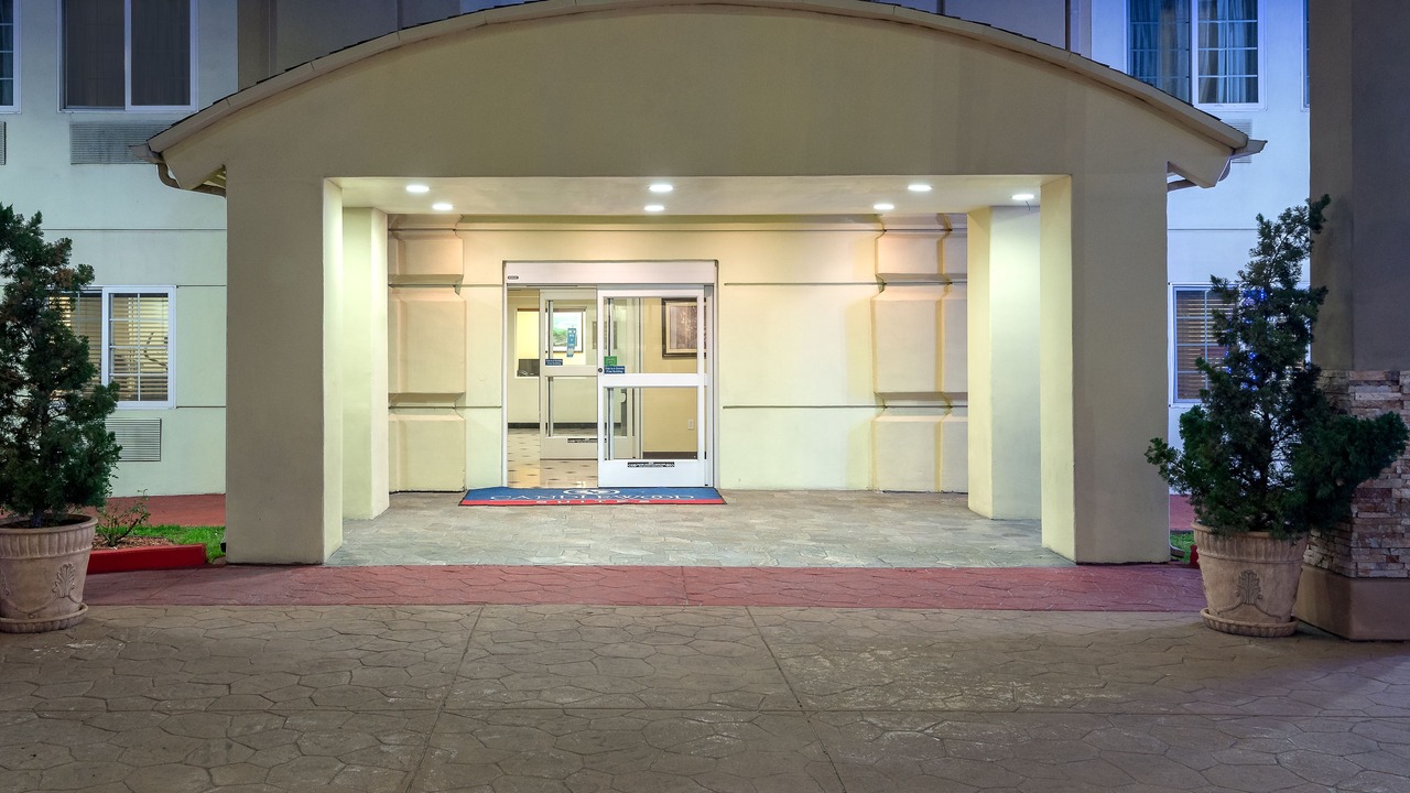 Photo of Outdoor in Hawthorne