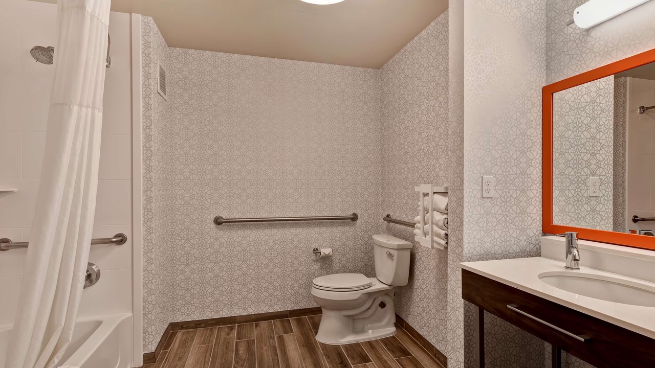 Photo of Bathroom in Rohnert Park