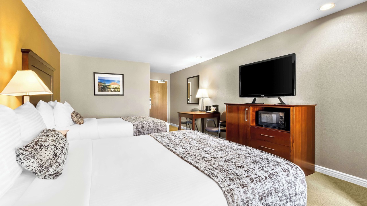 Photo of Bedroom in California City