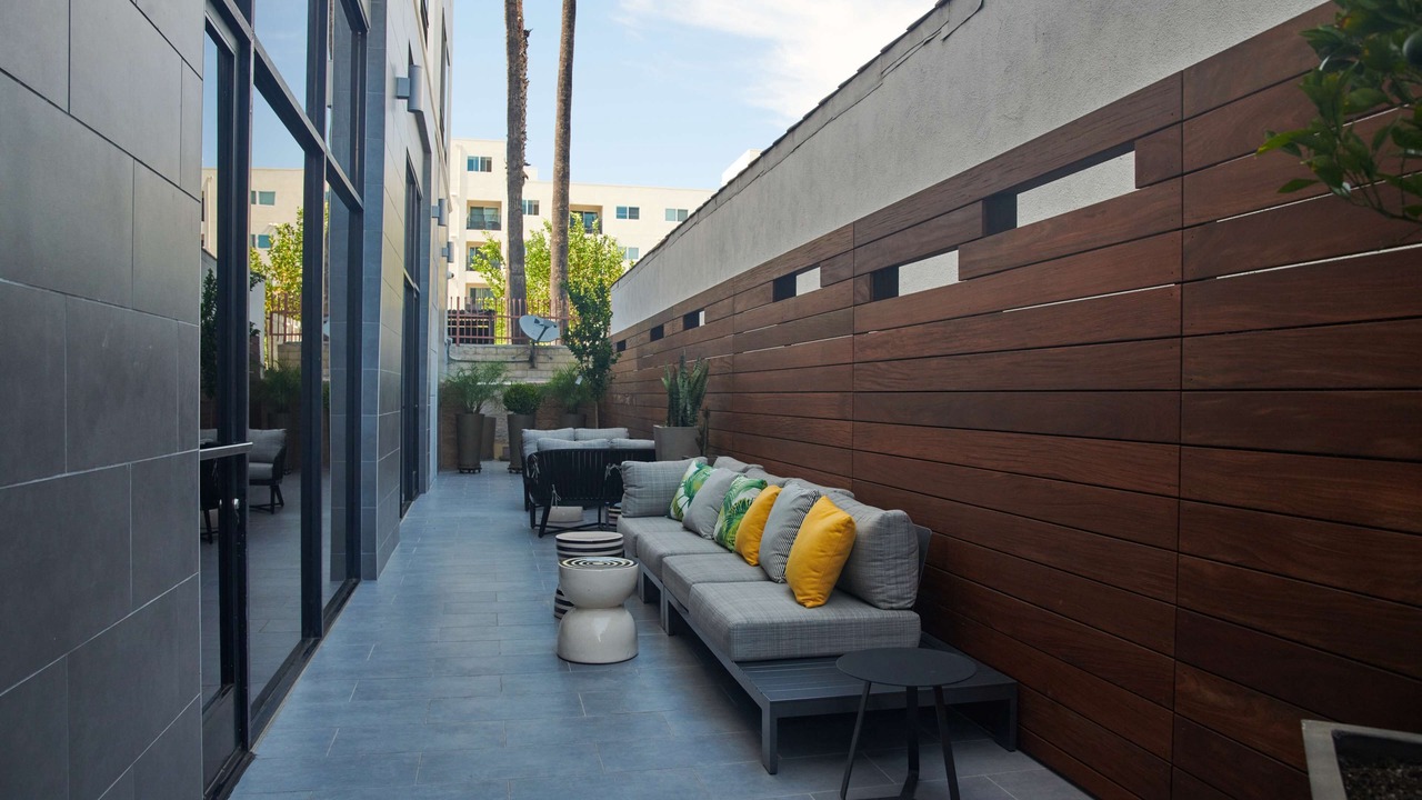 Photo of Patio Balcony in Van Nuys