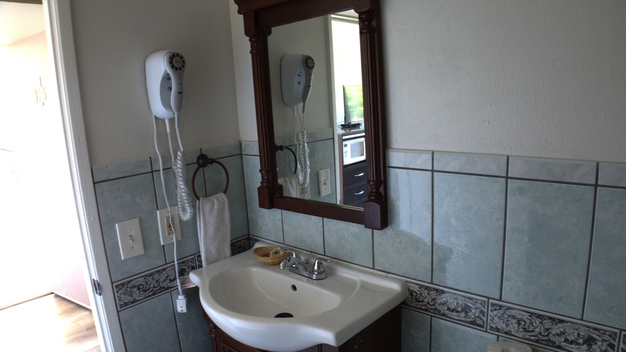 Photo of Bathroom in Whittier