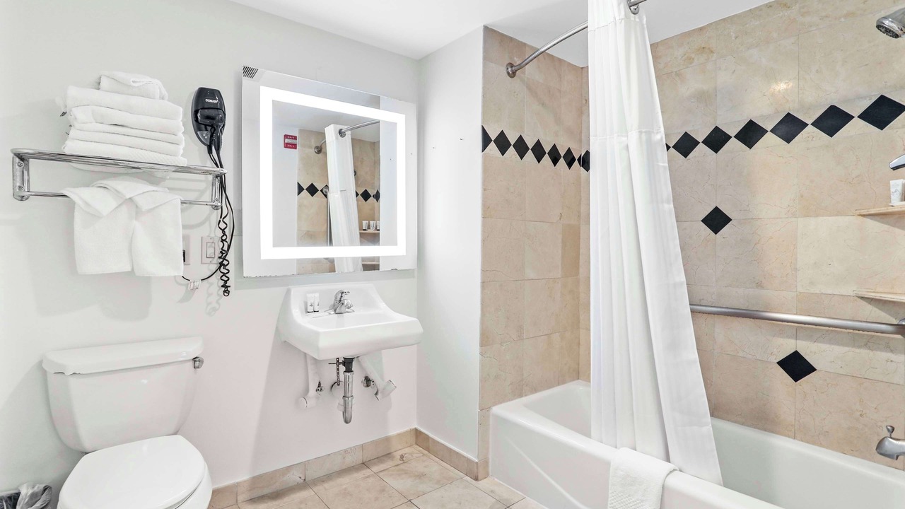 Photo of Bathroom in Central Berkeley