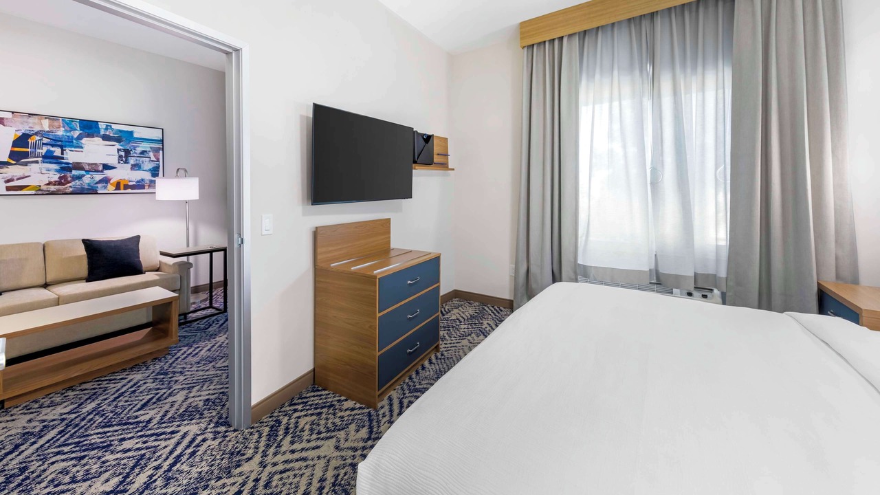 Photo of Bedroom in Victorville