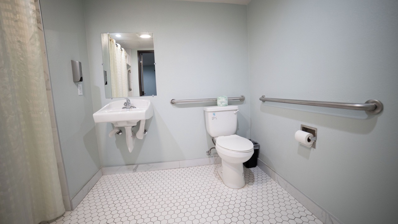 Photo of Bathroom in Ontario