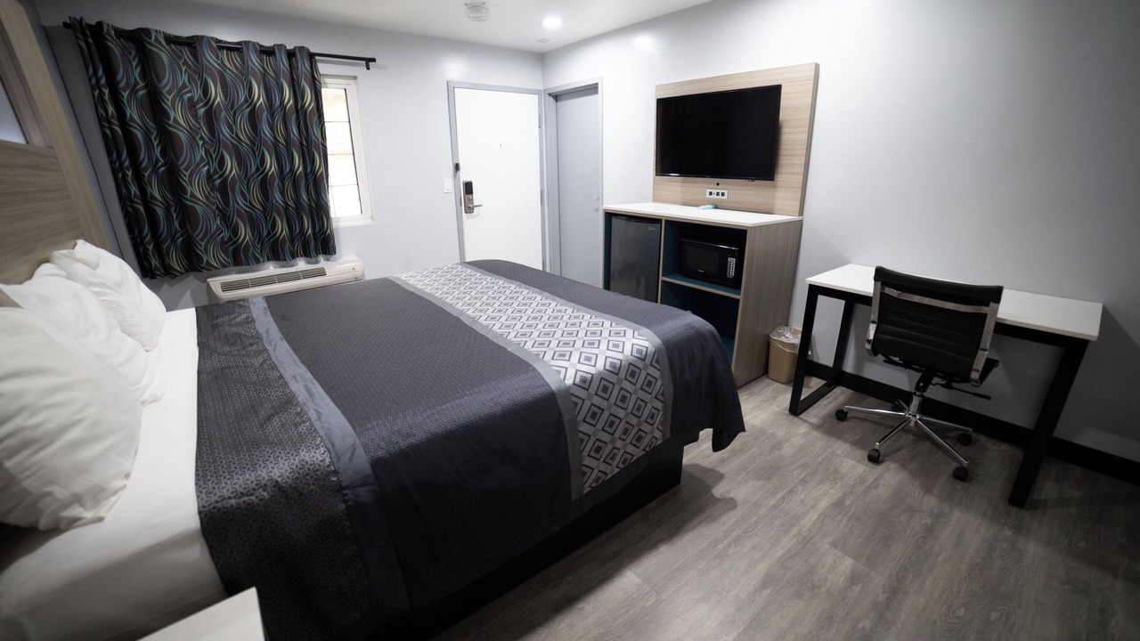 Photo of Bedroom in Ontario