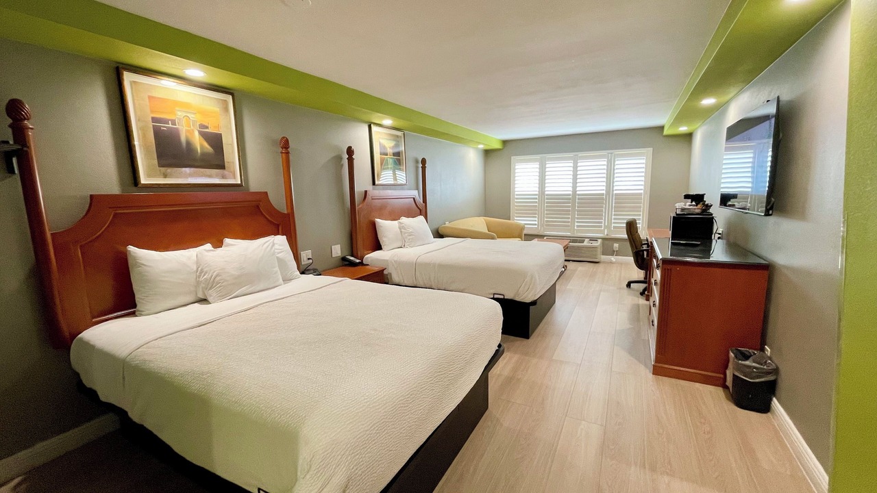 Photo of Bedroom in Outer Sunset