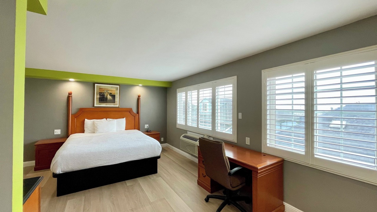 Photo of Bedroom in Outer Sunset