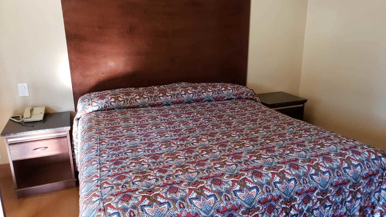 Photo of Bedroom in Azusa