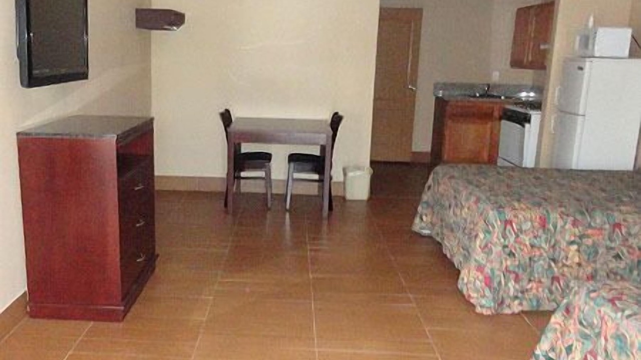 Photo of Bedroom in Azusa