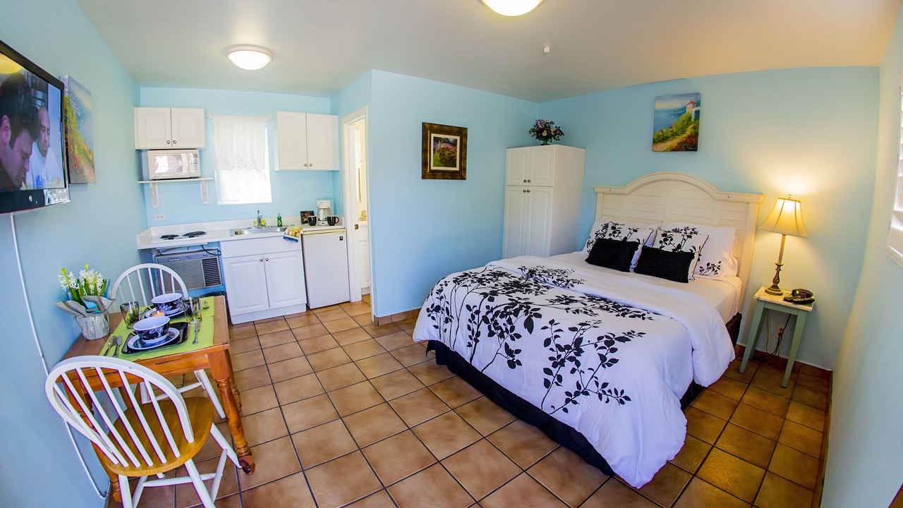 Photo of Bedroom in Leucadia