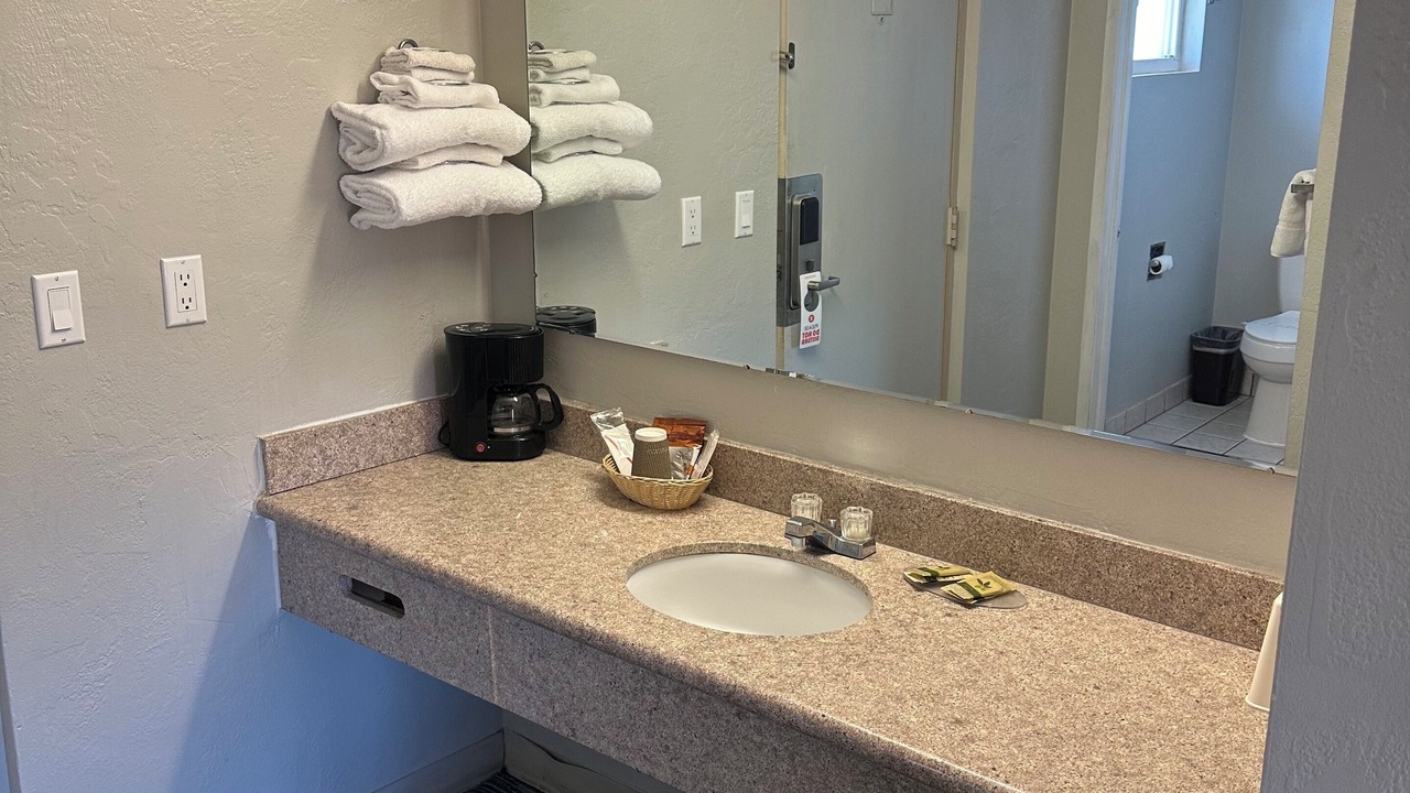 Photo of Bathroom in Yreka