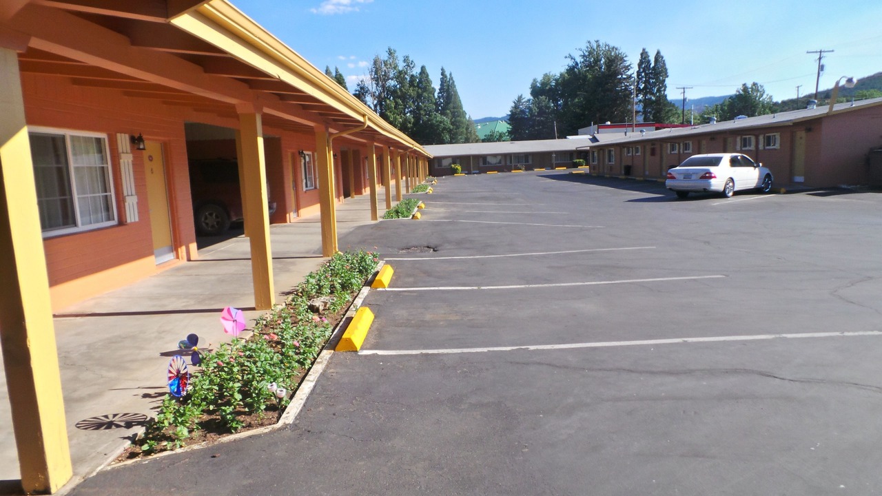 Photo of Others in Yreka
